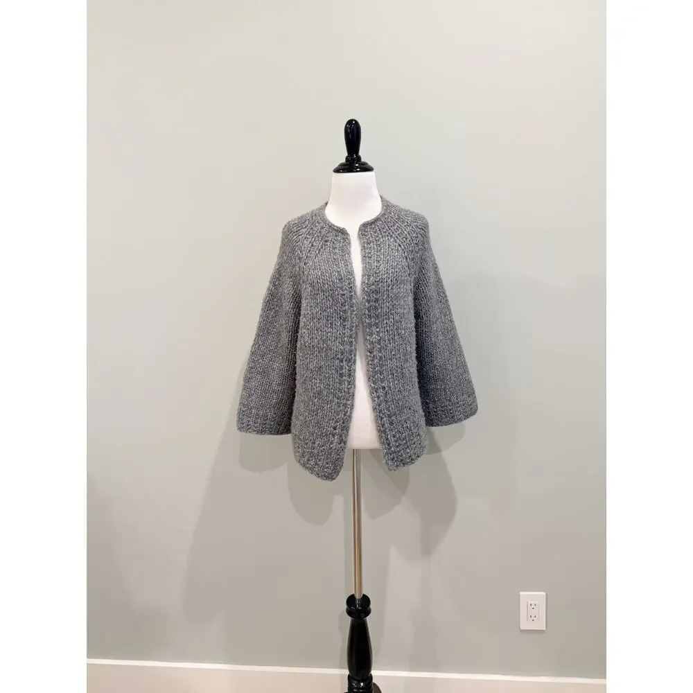 Handmade Hand Knit Chunky Cardigan Sweater Women’s M/L Gray Boxy Loose